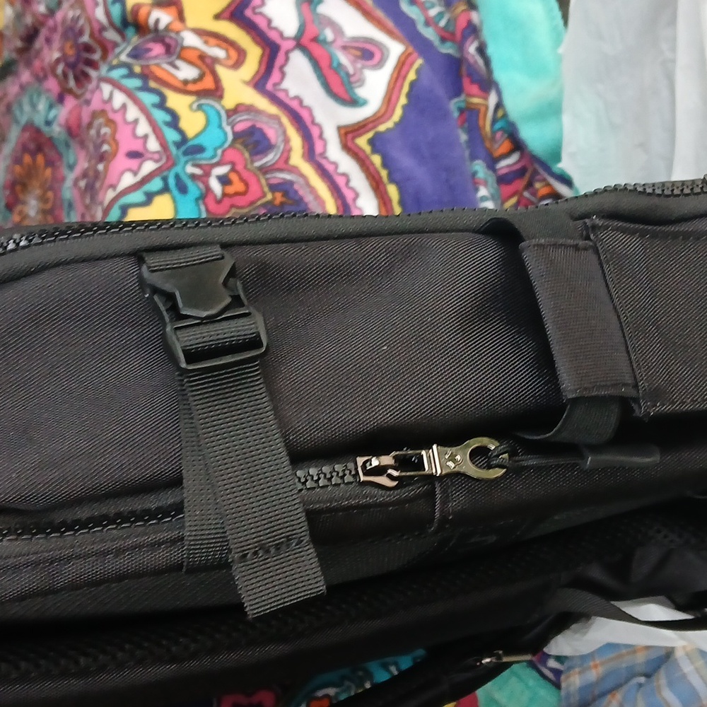True Relgion Backpack - Picture 9 of 9